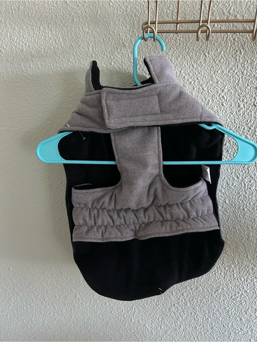 Good2Go Dogs Quilted Puffer Vest in Gray.size large